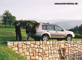Nissan X-Trial Golfplatz